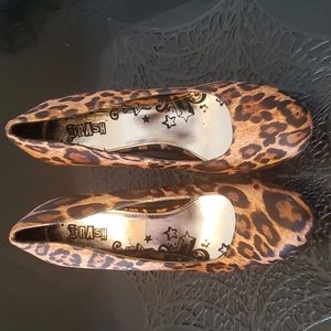 Brash Leopard Wedges